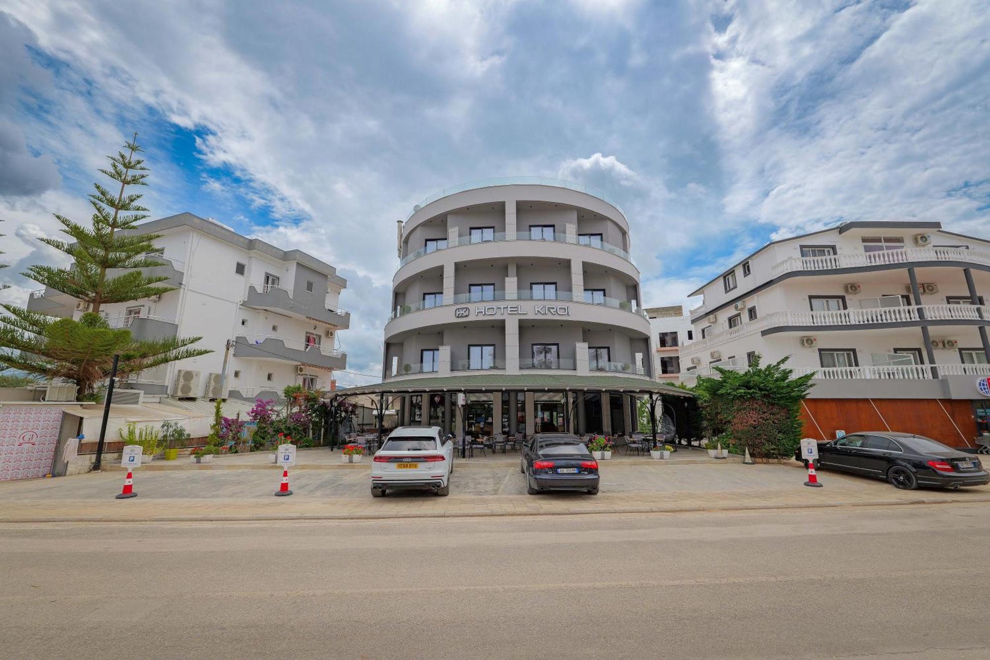 Hotel Kroi Ксамил Екстериор снимка