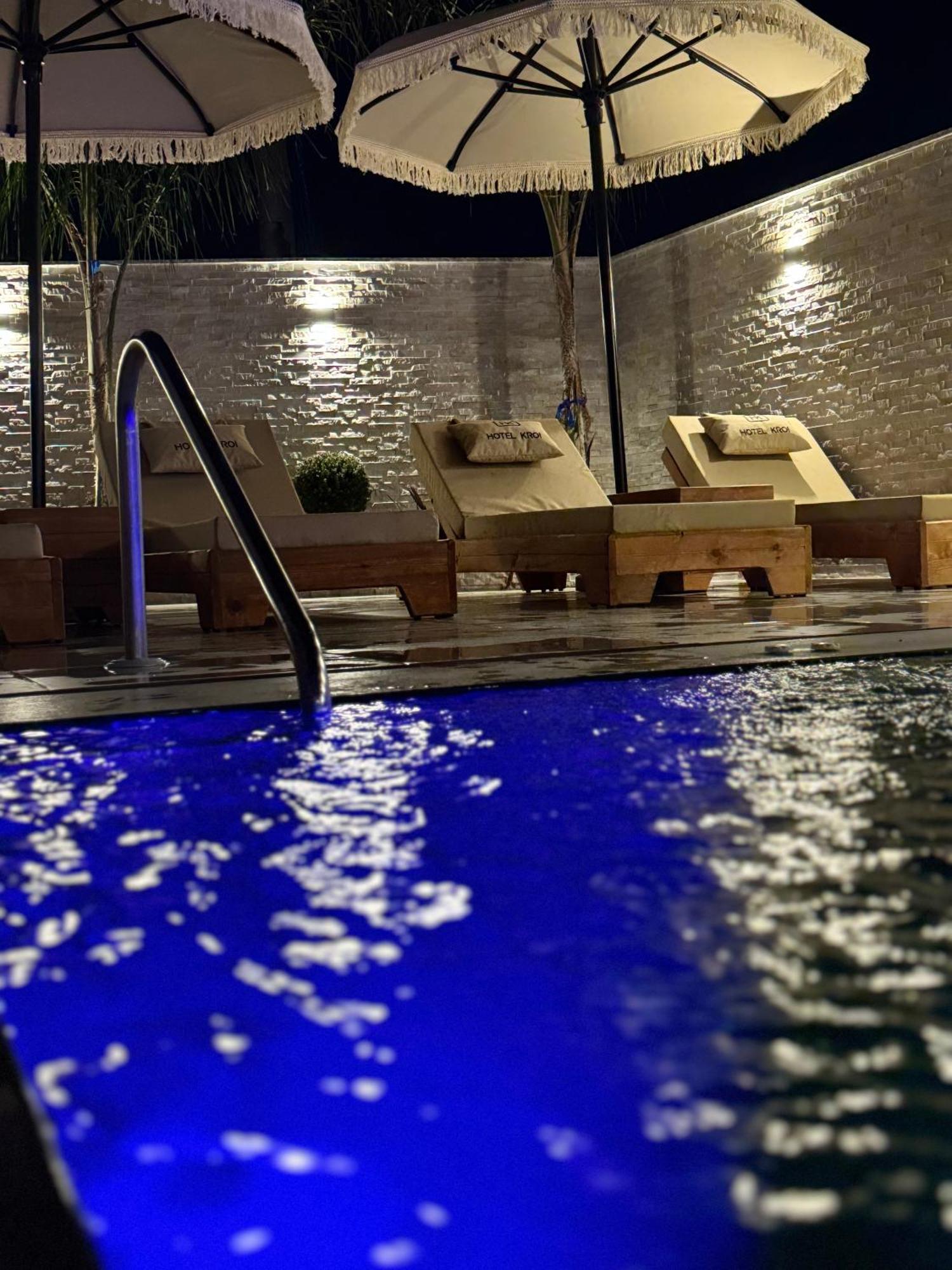 Hotel Kroi Ксамил Екстериор снимка